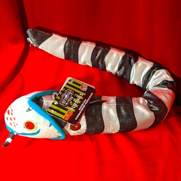 Hot Topic exclusive Beetlejuice Sandworm plushies (3) - sold separately - Picture 3 of 5